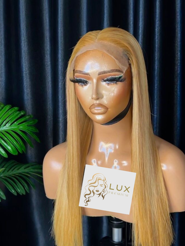 20” Honey Blonde Full Frontal + 8” Kim K Grade 13 a Glueless DD Bob